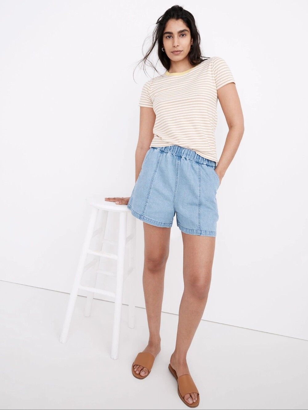 Madewell Denim Easy Pull-On Shorts in Rathmore Wash Sz Medium